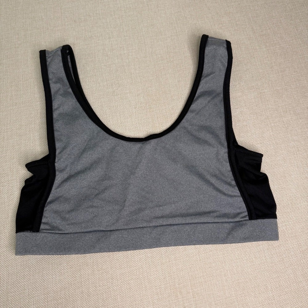 inLUV Womens Gray Black Mesh Side Panel Scoop Neck Sports Bra Size M‎